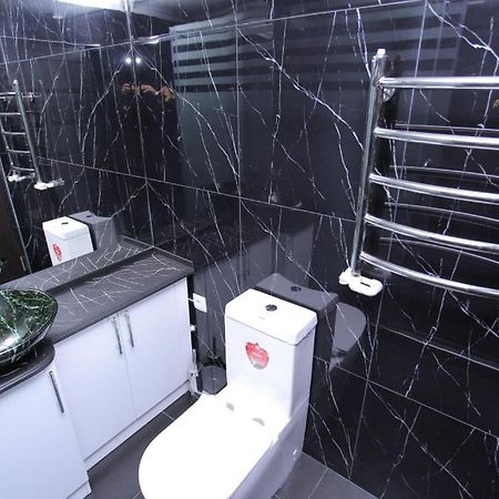 Overlooking Registan Square Luxury 2 Bedrooms Apartment Samarcande Extérieur photo