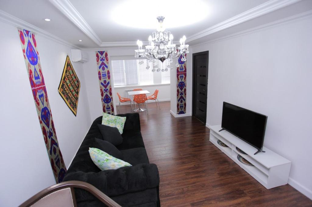 Overlooking Registan Square Luxury 2 Bedrooms Apartment Samarcande Extérieur photo